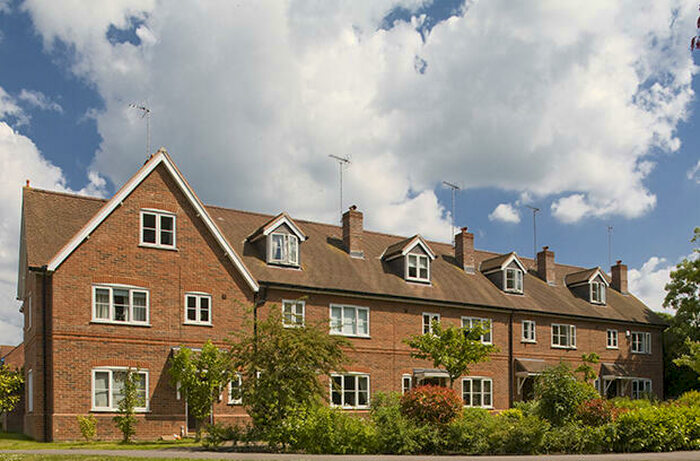 4 Bedroom End Of Terrace House To Rent In Wallingford Road, Goring On Thames, RG8