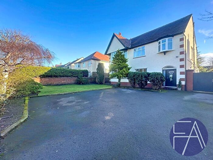 5 Bedroom Detached House For Sale In Brocklebank Road, Southport, Merseyside, PR9