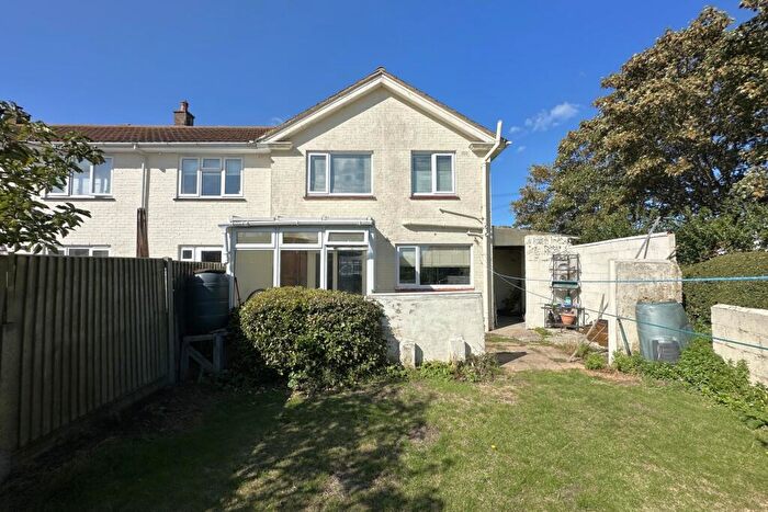 2 Bedroom End Of Terrace House For Sale In Canute Road, Deal, CT14