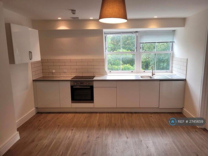 1 Bedroom Flat To Rent In Glenloch Road, London, NW3