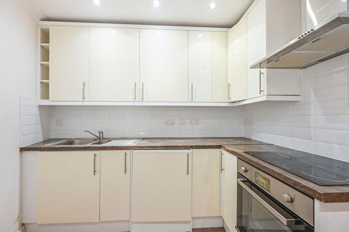 1 Bedroom Flat For Sale In Star Place, Wapping, London, E1W
