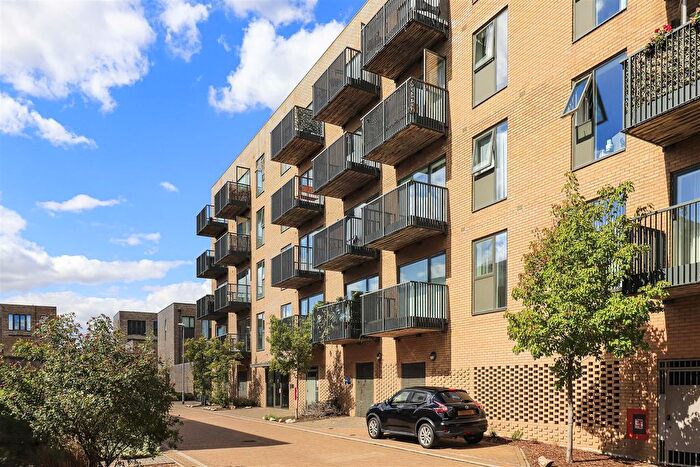 2 Bedroom Flat For Sale In Nine Wells Road, Trumpington, Cambridge, CB2