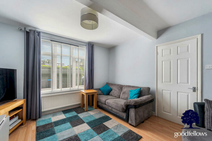 2 Bedroom House To Rent In Glastonbury Road, Morden, Surrey, SM4