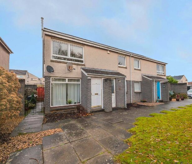 2 Bedroom Flat To Rent In Craigs Park, Edinburgh, EH12