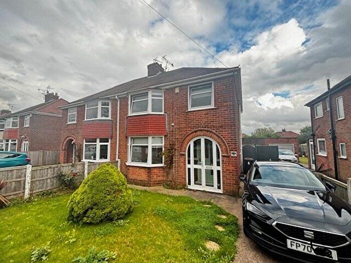 3 Bedroom Semi-Detached House To Rent In Langton Avenue, Sutton-In-Ashfield, NG17