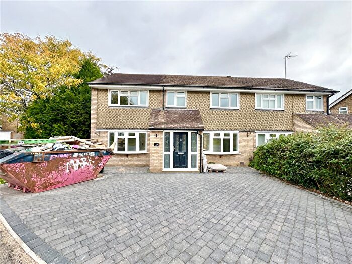 5 Bedroom Semi-Detached House To Rent In Wych Elms, Park Street, St. Albans, Hertfordshire, AL2