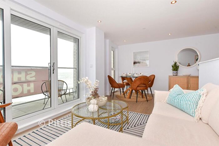 2 Bedroom Apartment For Sale In Breakwaters, Breakwater Way, Sandown, Isle Of Wight, PO36