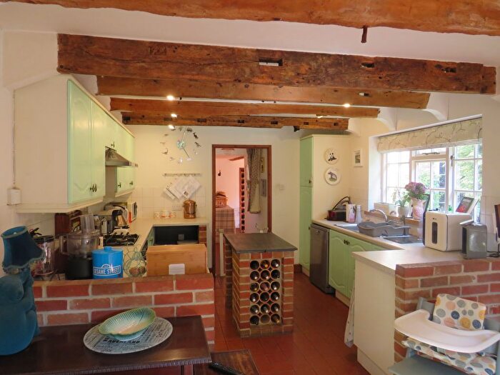 4 Bedroom Property To Rent In The Headlands, Downton, Salisbury, SP5