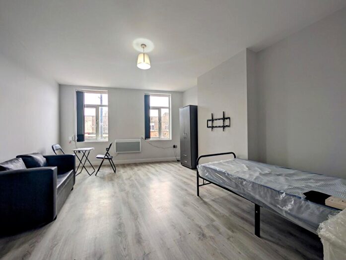 Studio To Rent In King Edward Buildings, Bury Old Road, M7