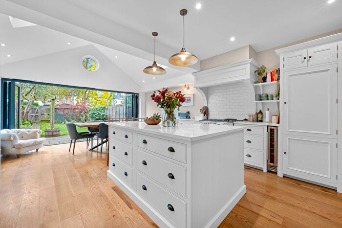 3 Bedroom Detached House To Rent In Nelson Road, Wimbledon, SW19