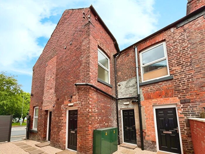 1 Bedroom Apartment To Rent In Lumn Road, Hyde, Greater Manchester, SK14