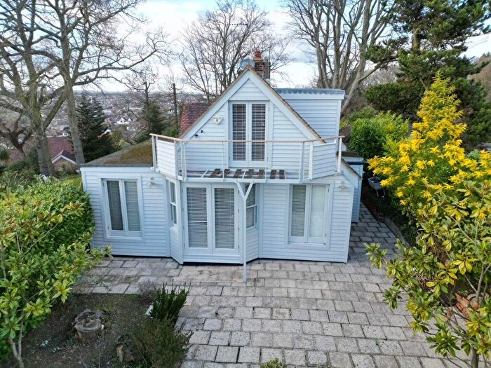 3 Bedroom Detached House To Rent In Vicarage Hill, Benfleet, SS7