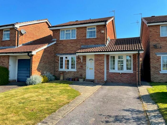 4 Bedroom Detached House To Rent In Rosedale Avenue, Stonehouse, GL10