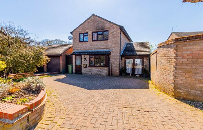 3 Bedroom Detached House For Sale In Firstore Drive, Colchester, CO3