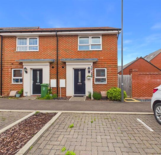 2 Bedroom End Of Terrace House For Sale In Burnet Lane, Broughton, Aylesbury, HP22