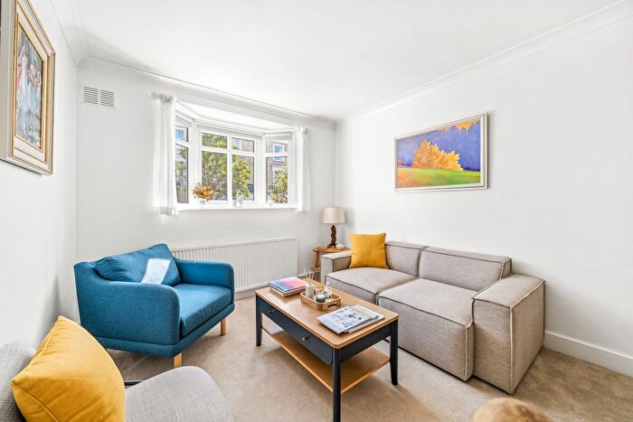 1 Bedroom Flat For Sale In Gunter Grove, Chelsea, SW10