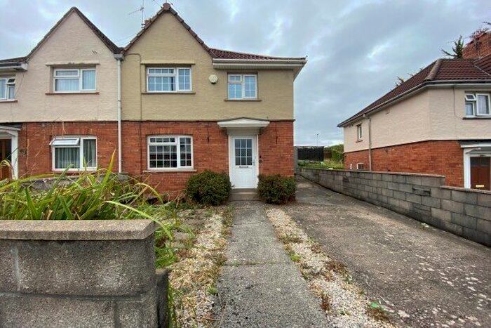 3 Bedroom Property To Rent In Glyn Vale, Bristol, BS3