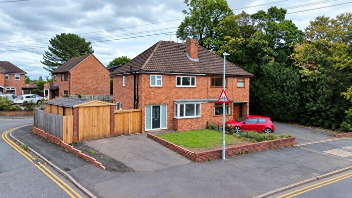 3 Bedroom Semi-Detached House For Sale In Marlpool Lane, Kidderminster, DY11