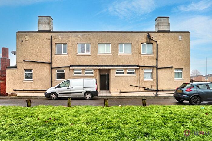 9 Bedroom Detached House For Sale In Railway House, Leeds, LS10