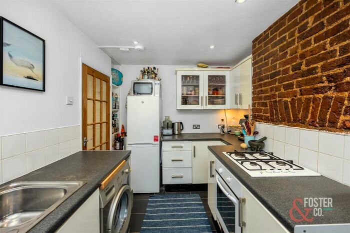 1 Bedroom Flat For Sale In Goldstone Road, Hove, BN3