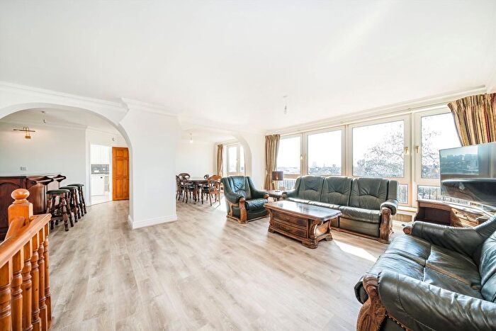 3 Bedroom Flat To Rent In Maida Vale, Maida Vale, W9