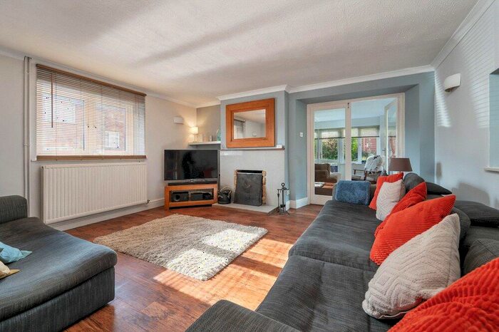 5 Bedroom Detached House For Sale In Stoke Albany, Market Harborough, LE16