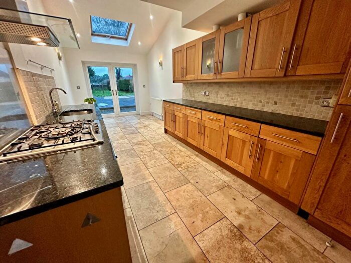 3 Bedroom House To Rent In Wroxham Road, Poole, BH12