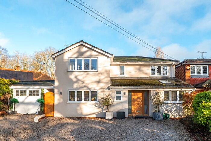 4 Bedroom Detached House For Sale In Ottershaw Park, Ottershaw, KT16