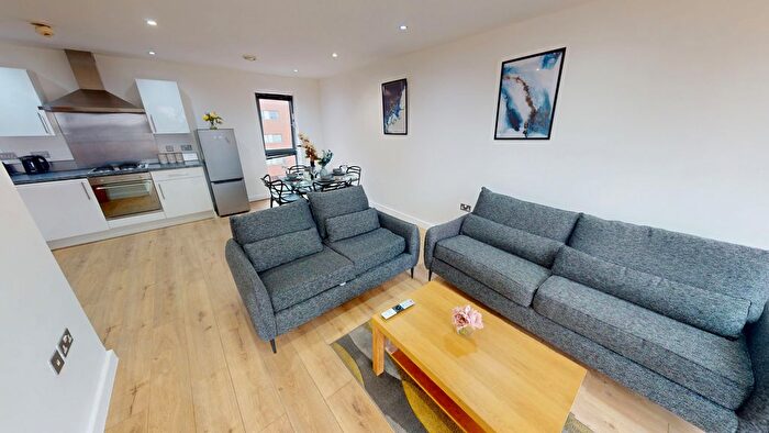 2 Bedroom Flat To Rent In Leeds Street, Liverpool, L3