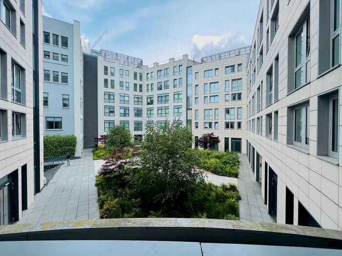 1 Bedroom Studio To Rent In City Road, London, EC1V