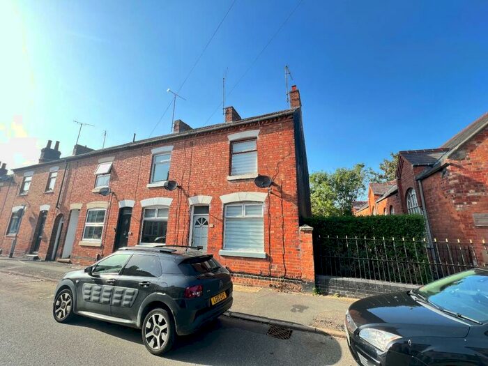 2 Bedroom Terraced House To Rent In Victoria Street, Desborough, NN14