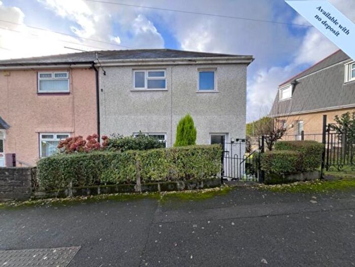 3 Bedroom Semi-detached House To Rent In Elfed Road, Mayhill, Swansea, SA1