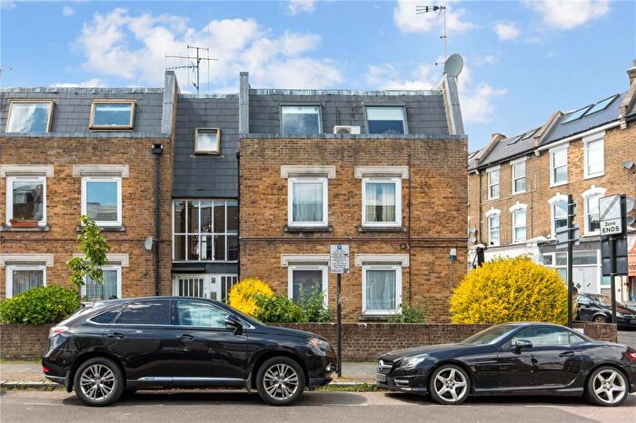 1 Bedroom Apartment For Sale In Wyatt Road, London, N5