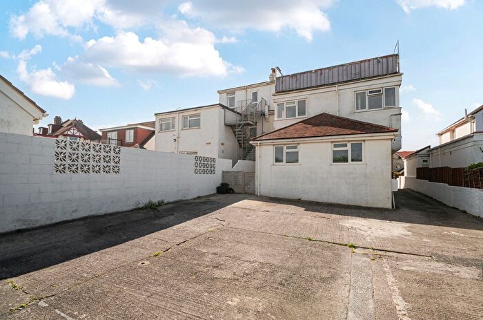 1 Bedroom Flat For Sale In Morin Road, Paignton, Devon, TQ3