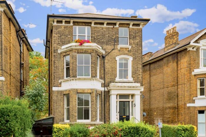 1 Bedroom Flat To Rent In Eliot Park London, SE13