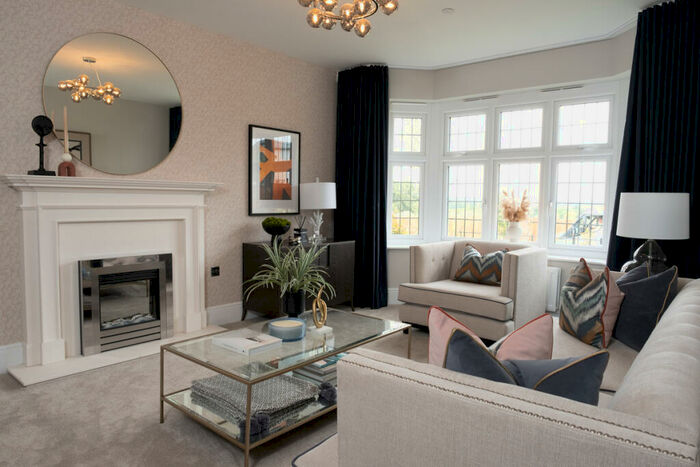 4 Bedroom Detached House For Sale In Bartons Road, Havant, PO9