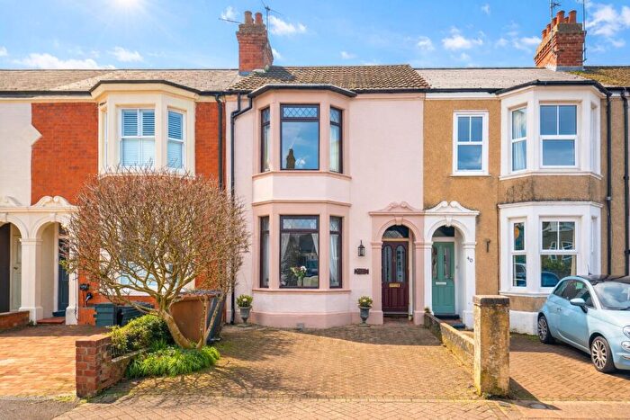 3 Bedroom Terraced House For Sale In Knights Lane, Kingsthorpe Village, Northampton, NN2