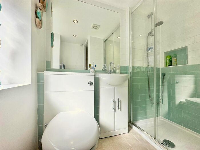 3 Bedroom Terraced House For Sale In Temperance Place, Brixham, TQ5