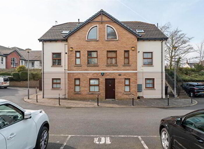 2 Bedroom Apartments For Sale In Loy Court, Bangor, BT19