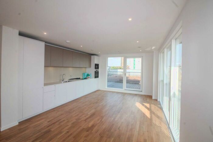 2 Bedroom Apartment To Rent In Meranti Apartments, Deptford Landings, Deptford, SE8