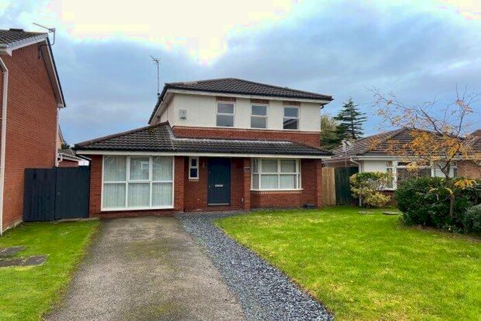 4 Bedroom Detached House To Rent In Huntington Close, Wirral, CH46