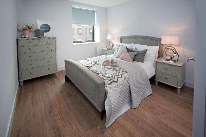 2 Bedroom Apartment To Rent In New Union Street, Manchester, Greater Manchester, M4