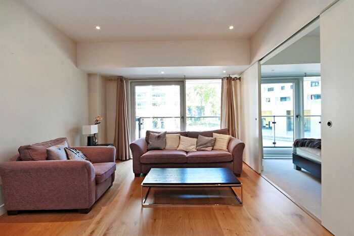 2 Bedroom Flat To Rent In Gatliff Road, London, SW1W