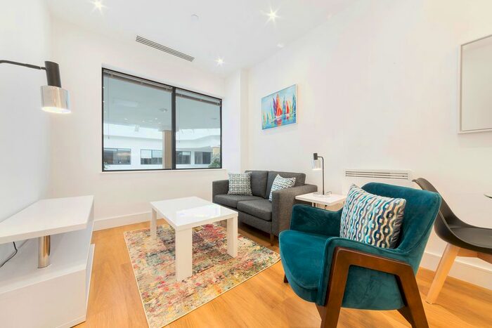 Studio To Rent In Atria House, Bath Road, Slough, SL1