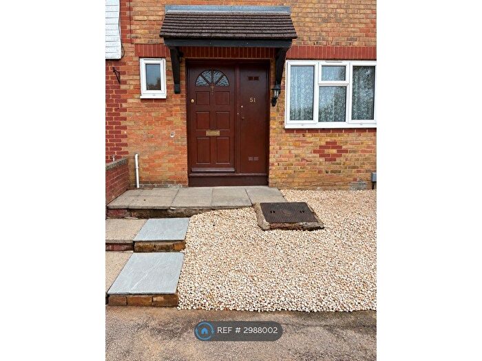 3 Bedroom Terraced House To Rent In Byron Avenue, Borehamwood, WD6