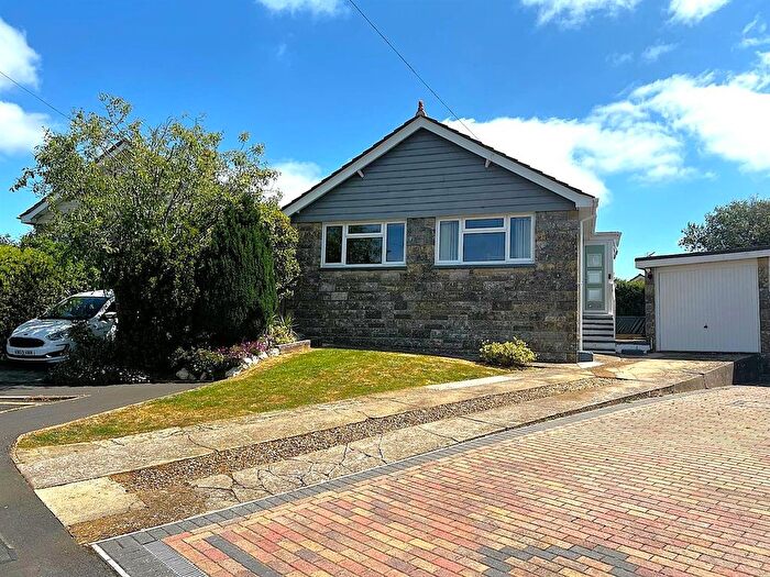 2 Bedroom Detached Bungalow For Sale In Scotchells Close, Shanklin, PO37