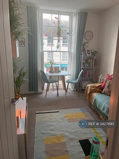 1 Bedroom Flat To Rent In Cowick Street, Exeter, EX4