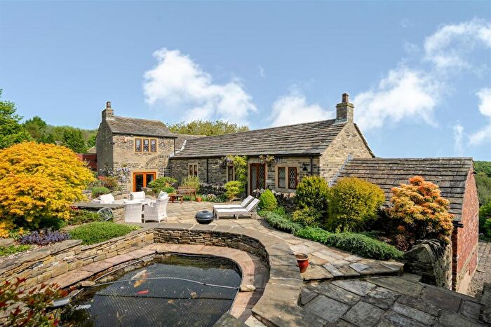 5 Bedroom Detached House For Sale In Netheroyd Hill Road, Fixby, Huddersfield, HD2
