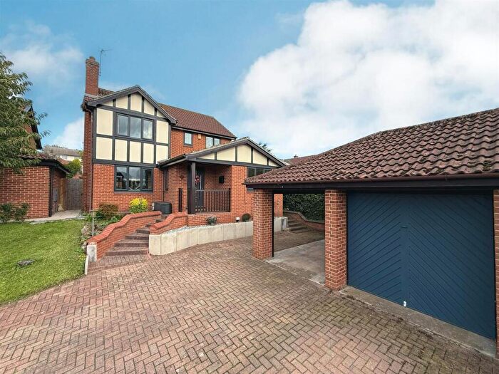 4 Bedroom Detached House For Sale In Rosemount Court, Allestree, Derby, DE22
