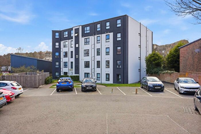 2 Bedroom Flat For Sale In , Sunnybank Place, Meadowbank, Edinburgh, EH7